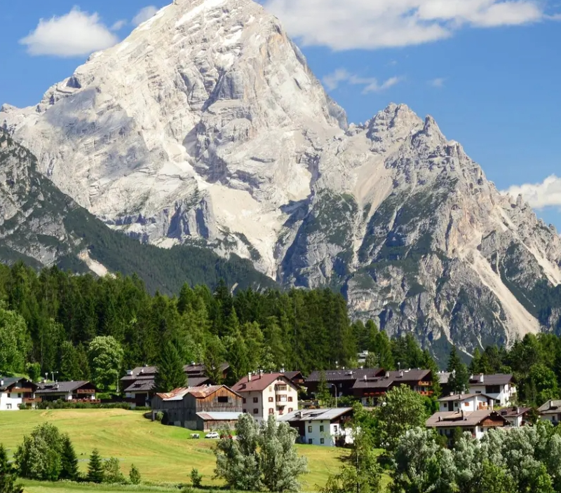 Cortina