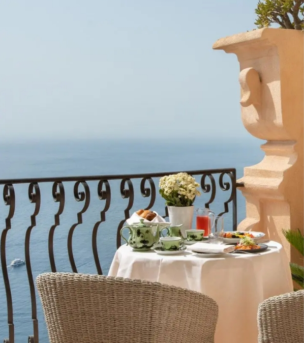 =Taormina photo, balcony and sea